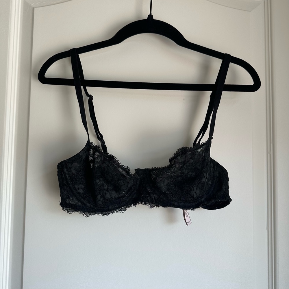 Victoria’s Secret Black Lace Bra